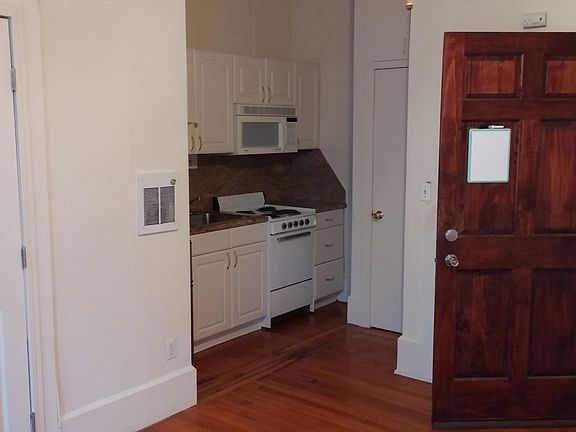 4th image of 420 Ash St APT 7
