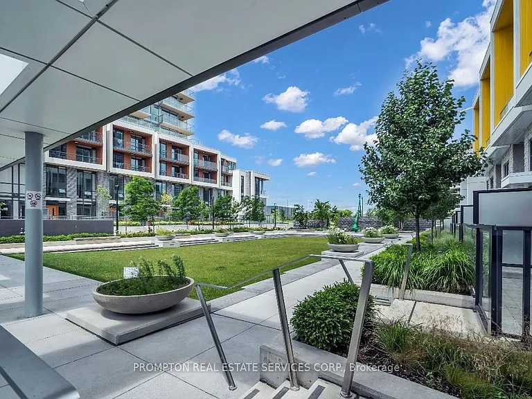 85 McMahon Dr #1210 — Photo 18