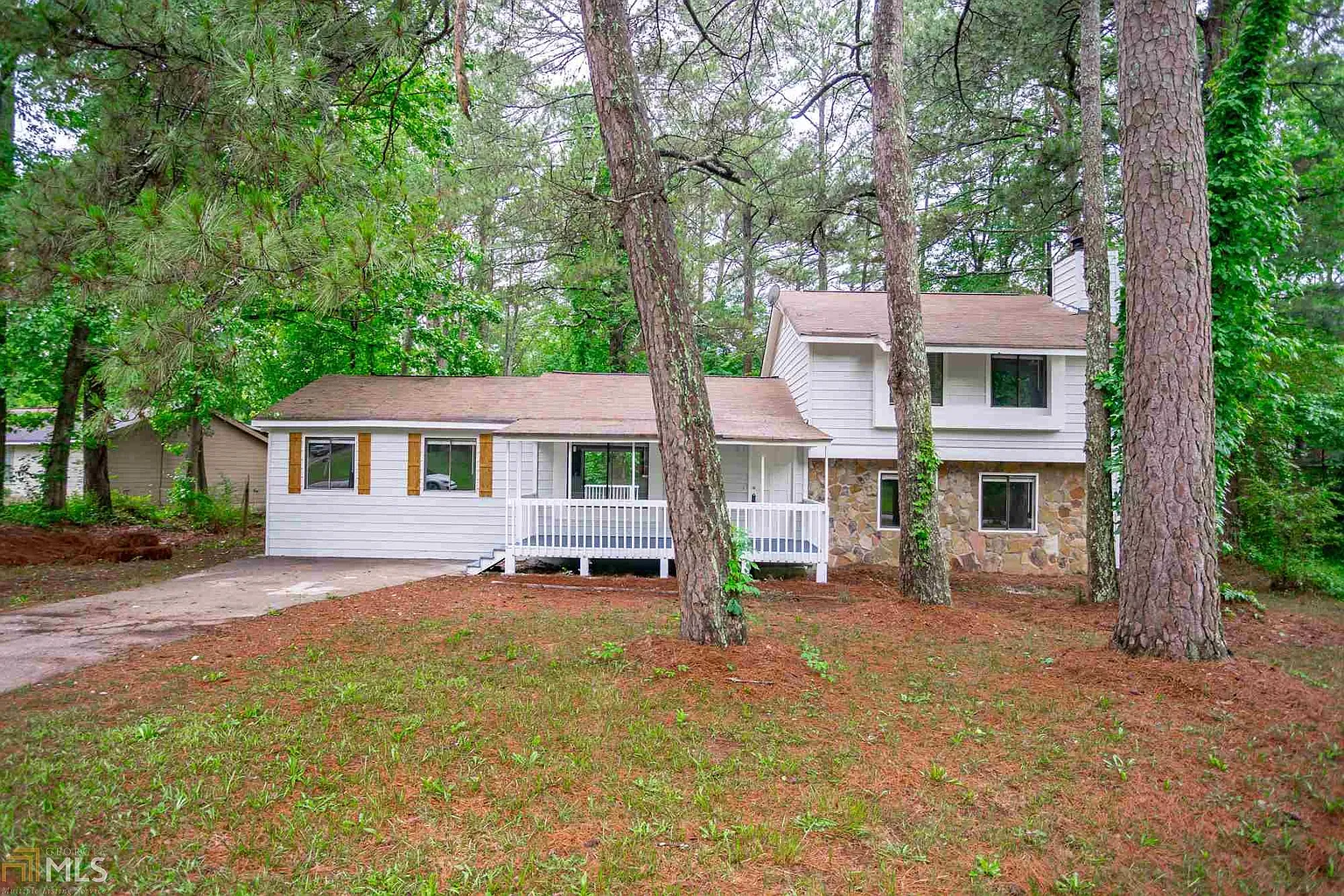 9187 Greenwood Dr photo 1