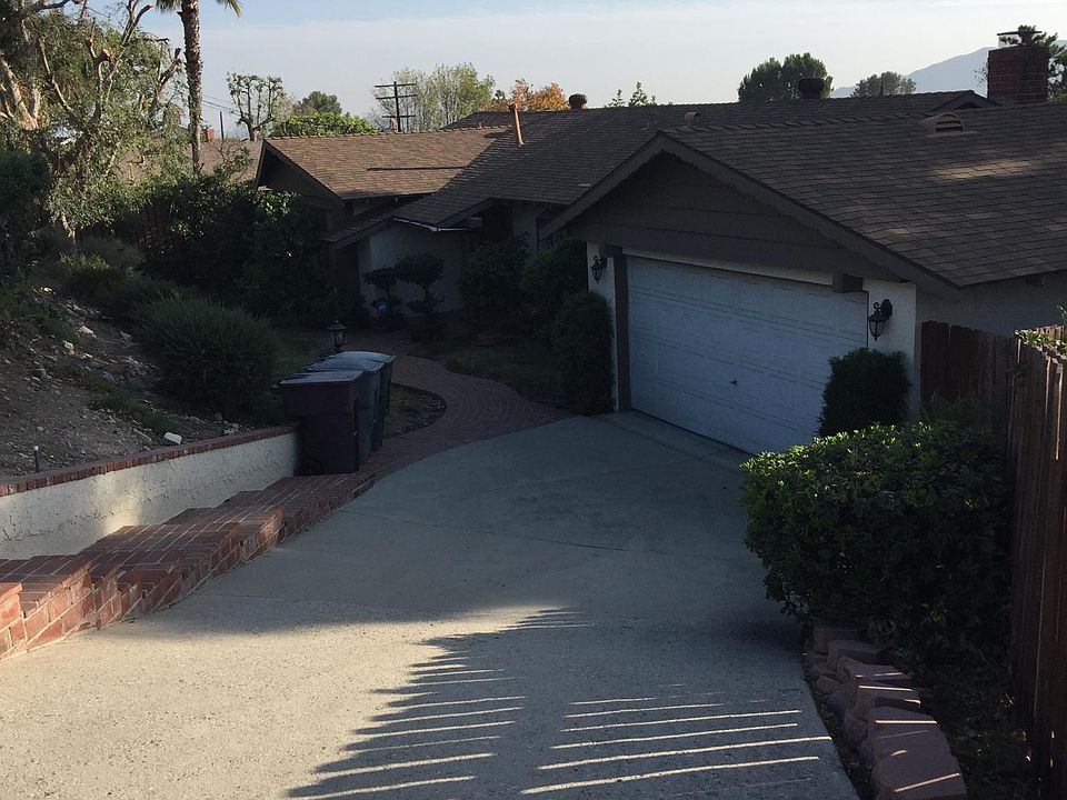 1st image of 3526 Santa Carlotta St