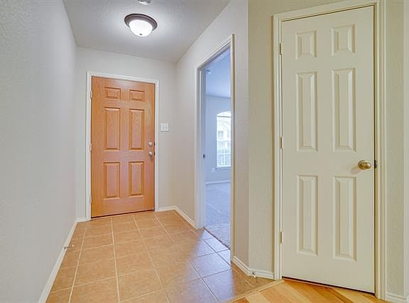 3rd image of 10119 Morningside Dr