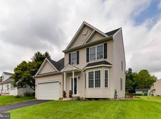 24 Stocksdale Ave, Reisterstown, MD 21136