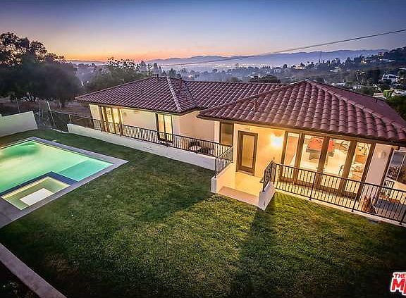 2nd image of 2971 Laurel Canyon Blvd