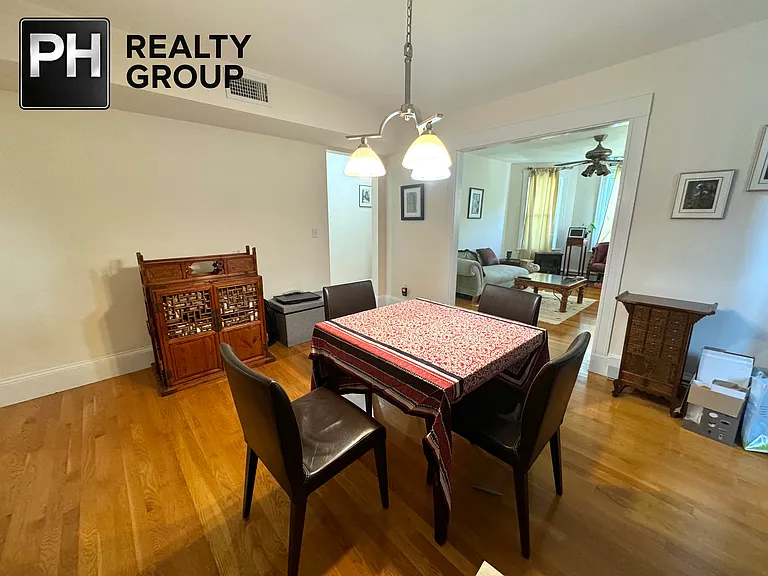 24 Madison Ave #3 — Photo 6