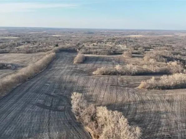 7610 Hoover Rd, Platte City, MO 64079