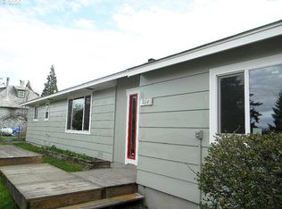 214 E 13th St, The Dalles, OR