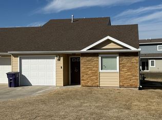 530 Grainfield St, Manhattan, KS 66502
