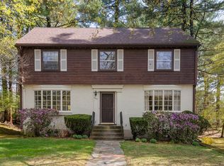 304 Islington Rd, Newton, MA 02466