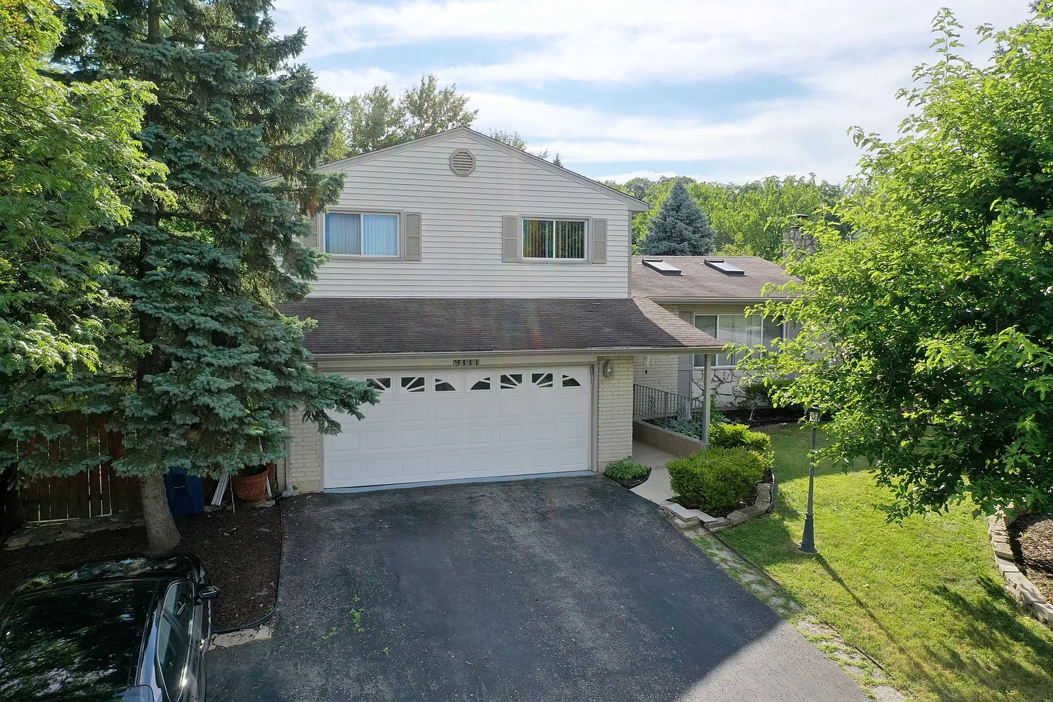9111 Chestnut Dr photo 1