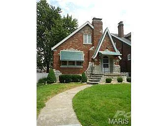 4053 Toenges Ave photo 1