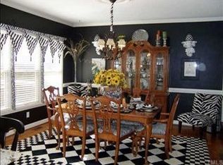 1933 Hilltop Rd, Raleigh, NC 27610