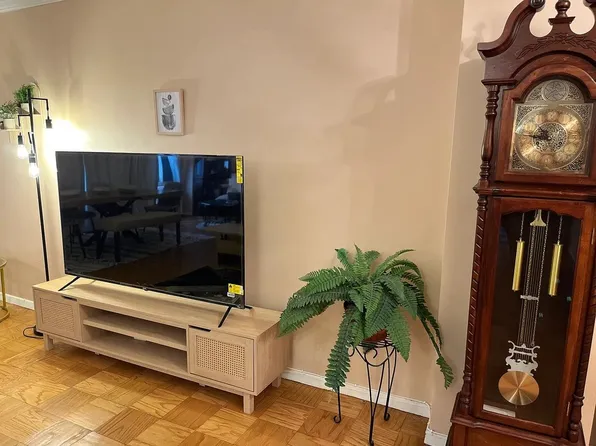 10 Huron Avenue image 6 of 35