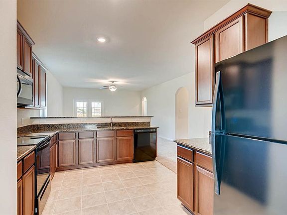 3rd image of 21402 Timberland Field Dr