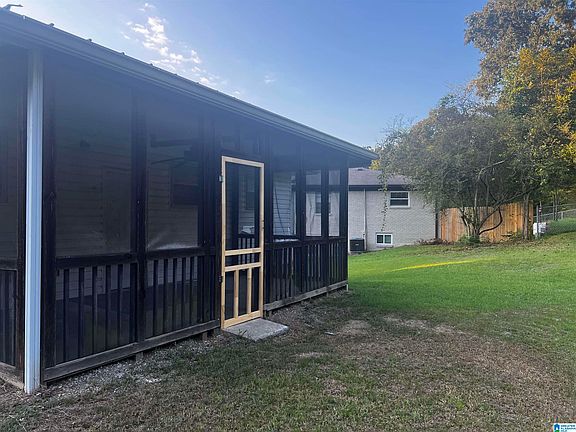 5th image of 505 Park Ln