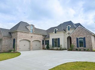 501 Bronze Palm Way, Broussard, LA 70518