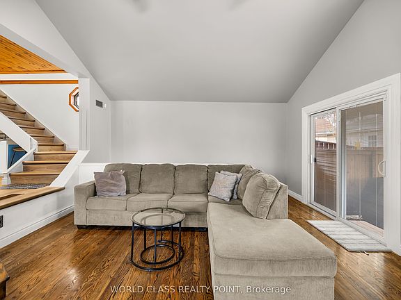 4th image of 1193 Aubin Rd