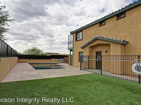 3rd image of 2110 N 1st Ave #4063889