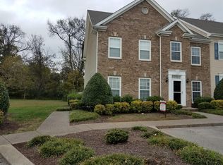 203 Newport Meadows Cir, Thompsons Station, TN 37179