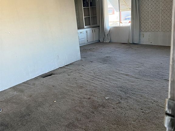 3rd image of 9391 California Ave Spc 81