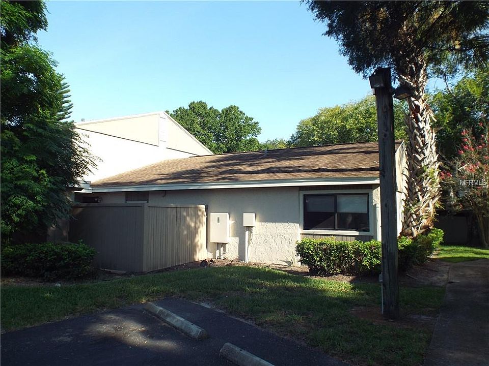 1st image of 8008 Hibiscus Dr