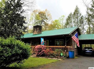 605 N Ownby Dr, Gatlinburg, TN 37738