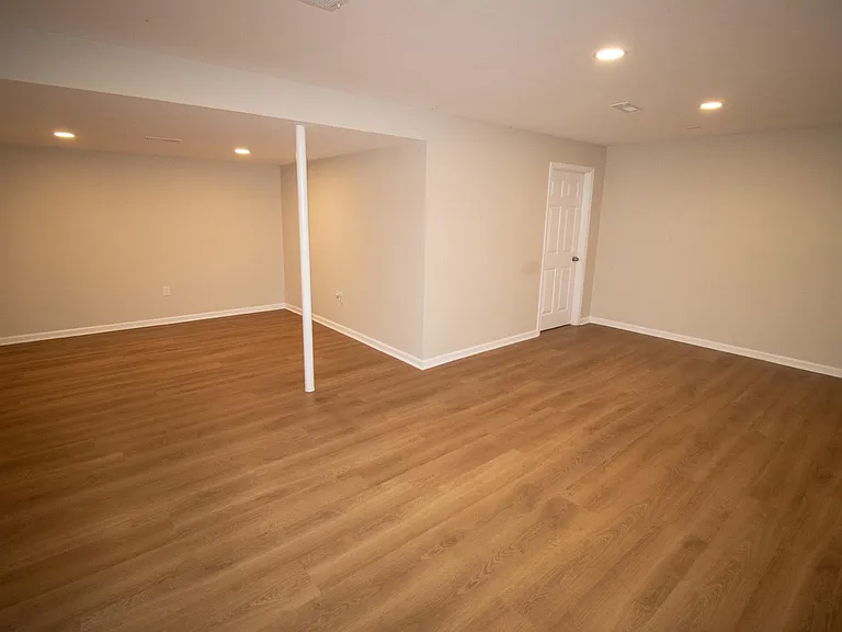 7822 Rolling Vista Ct — Photo 25