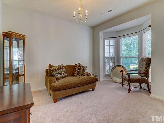 5th image of 1911 Munn Pointe Dr