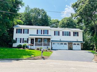 123 Arland Ct, Woonsocket, RI 02895