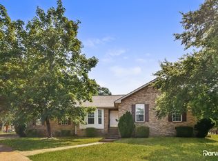 100 Candle Pl, Hendersonville, TN 37075