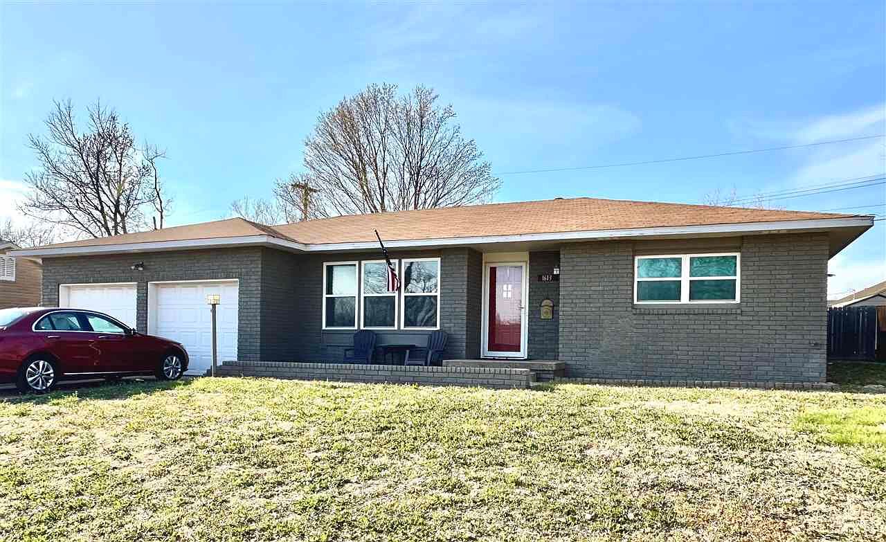 1613 Princeton Ave, Ponca City, OK 74604 Zillow