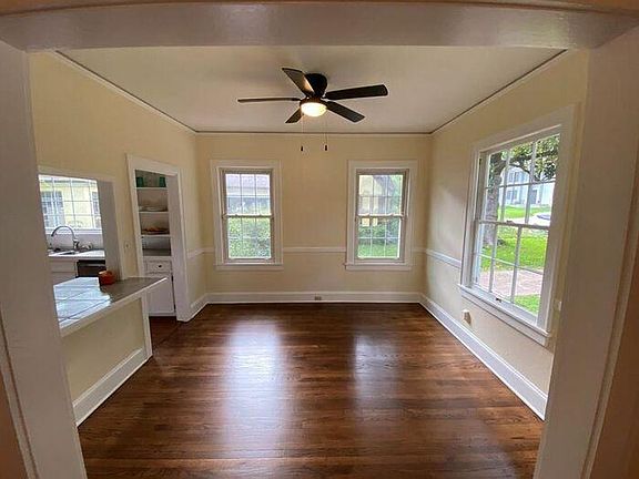 5th image of 735 Cecile Pl