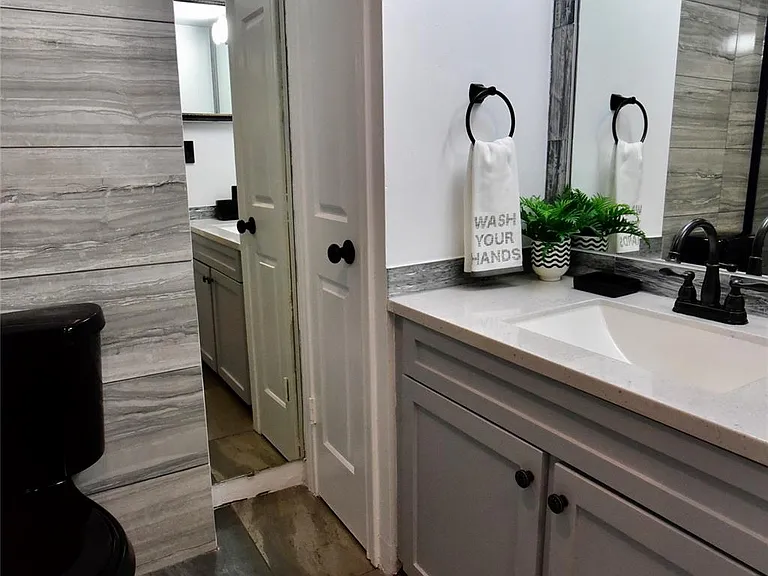 3525 Sage Rd #701 — Photo 24