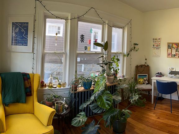 Office (/3rd bedroom)