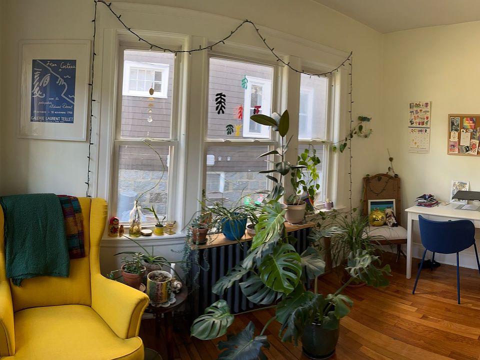 Office (/3rd bedroom)