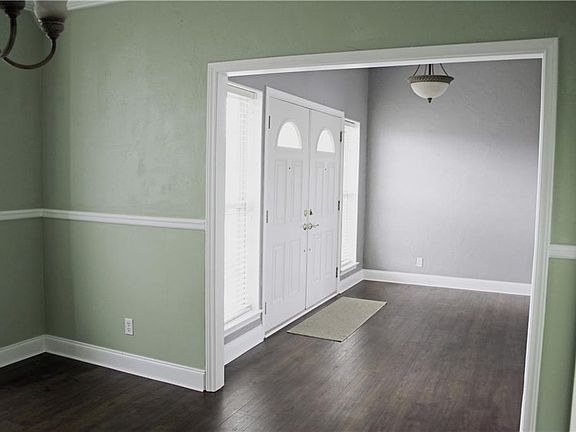 2nd image of 6507 Longbranch Ct