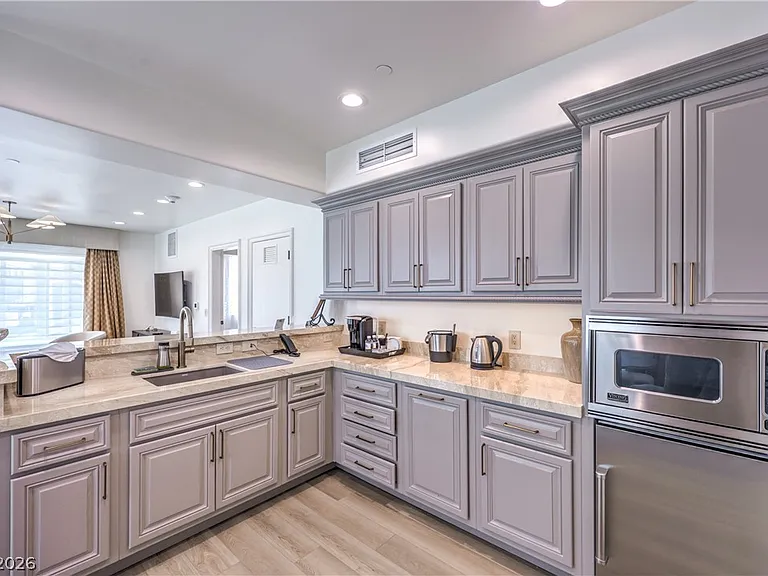 9103 Alta Dr #1006 — Photo 42