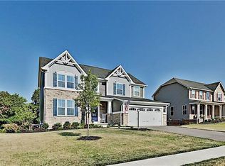 124 Overlook Dr, Pittsburgh, PA 15237