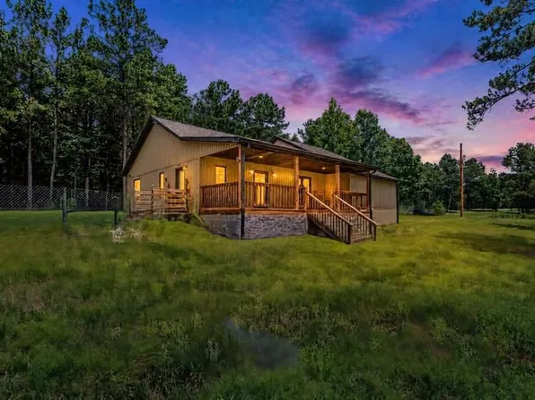 351 Katelyn Dr, Holladay, TN 38341