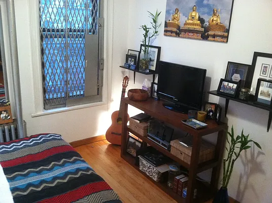 Rented by Kings Court Real Estate | media 45