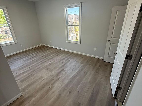 3rd image of 171 S Burnett St #2F