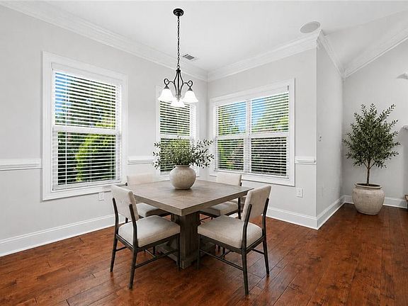 5th image of 1542 Lenten Way