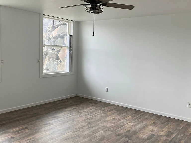 155 Wagon Rd — Photo 9