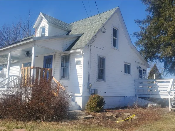 607 Bell Memorial Church Rd, Latrobe, PA 15650