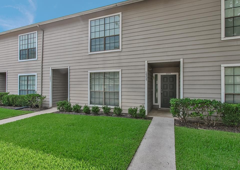 1st image of 14911 Wunderlich Dr APT 2205