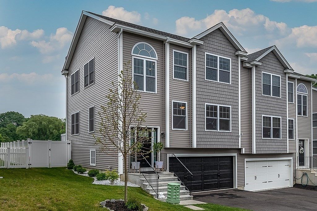 12 Burncoat Hts, Worcester, MA 01606 Zillow