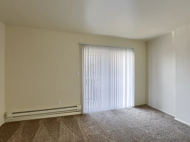 700 Salem Rd — Photo 14