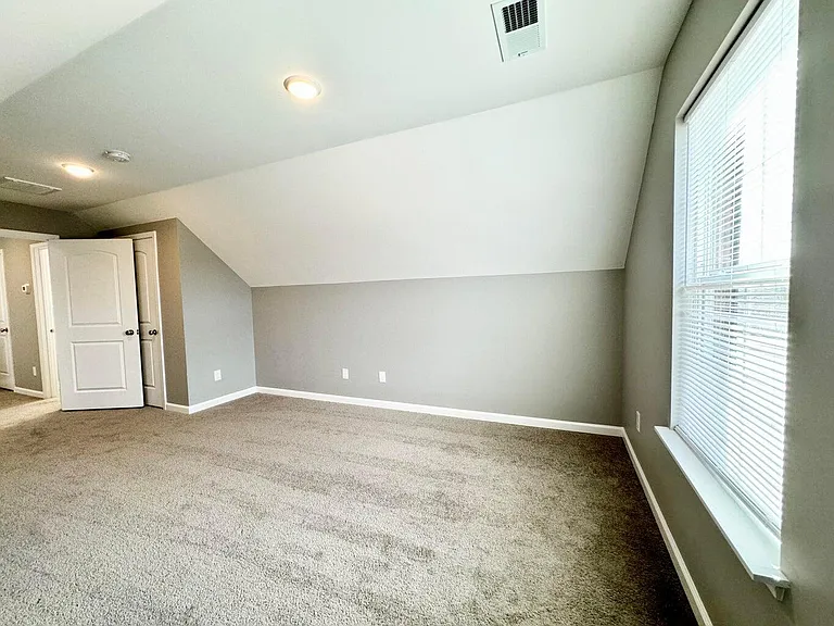 253 Skaggs Blvd — Photo 9