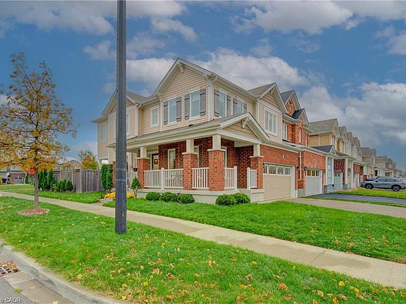 3rd image of 66 Shoreacres Dr