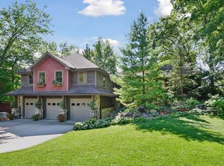 5375 Cedar Point Rd, Mound, MN 55364