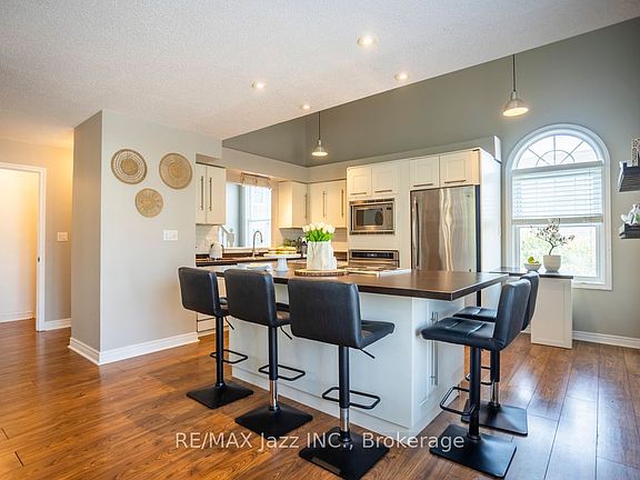 3rd image of 1655 Nash Rd #C2